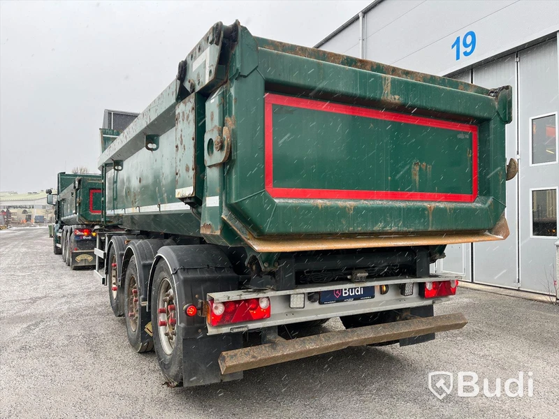 Lastbil SCANIA R580 8x4 dumper -2015
