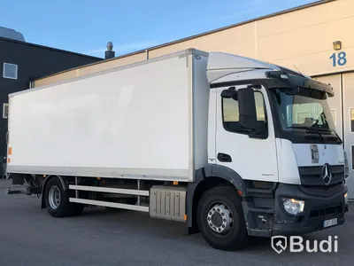 Lastbil Mercedes-Benz Antos | Fastskåp | Euro6