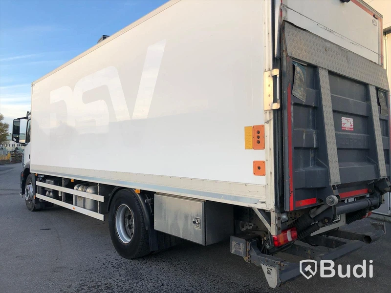 Lastbil Mercedes-Benz Antos | Fastskåp | Euro6