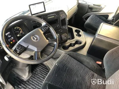 Lastbil Mercedes-Benz Antos | Fastskåp | Euro6