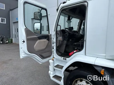 Lastbil DAF LF 290 Euro6 | 2017 | 18P Skåp med öppningsbarsida och baklyft 2T