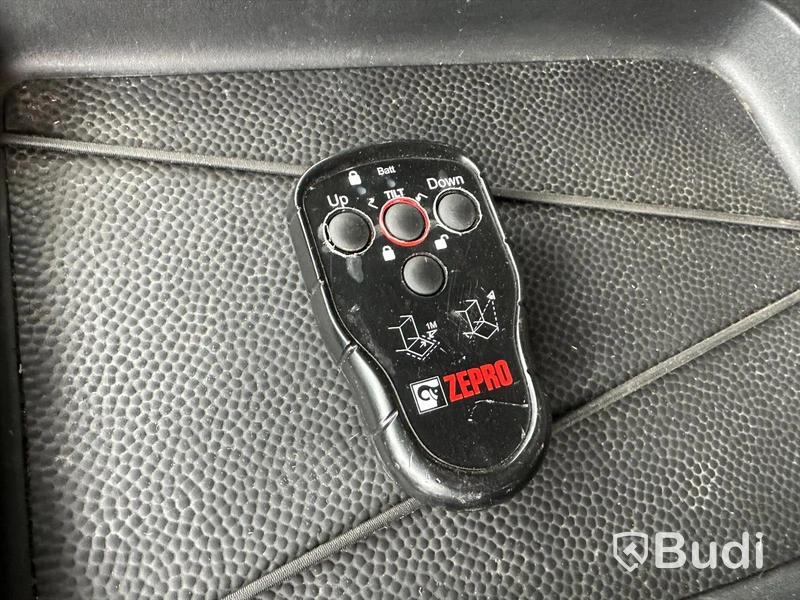 Lastbil DAF LF 290 Euro6 | 2017 | 18P Skåp med öppningsbarsida och baklyft 2T