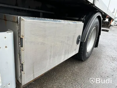 Lastbil DAF LF 290 Euro6 | 2017 | 18P Skåp med öppningsbarsida och baklyft 2T