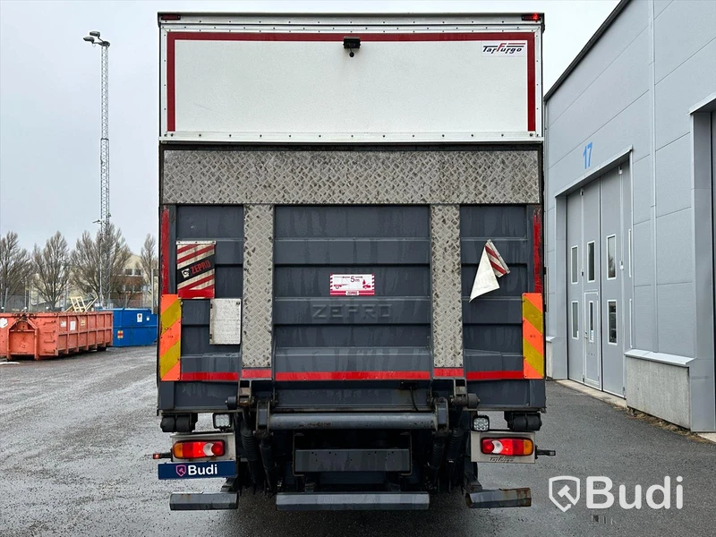 Lastbil DAF LF 290 Euro6 | 2017 | 18P Skåp med öppningsbarsida och baklyft 2T