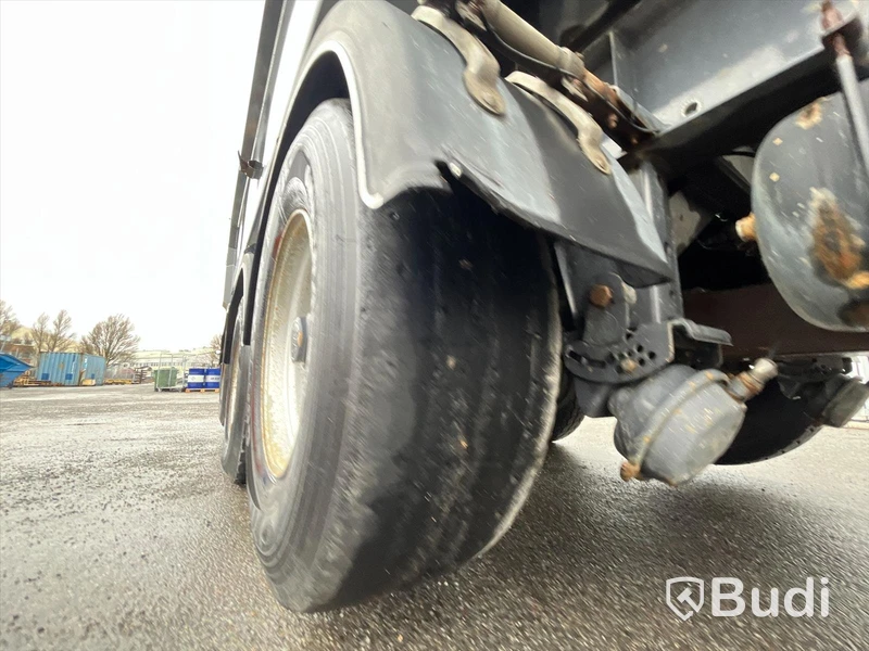 Lastbil Mercedes-Benz Arocs 963-8 | -2017
