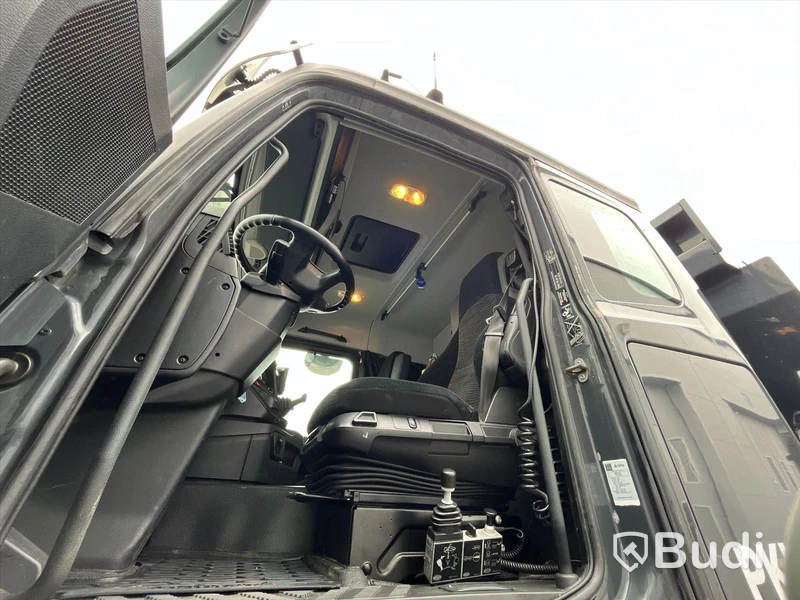 Lastbil Mercedes-Benz Arocs 963-8 | -2017