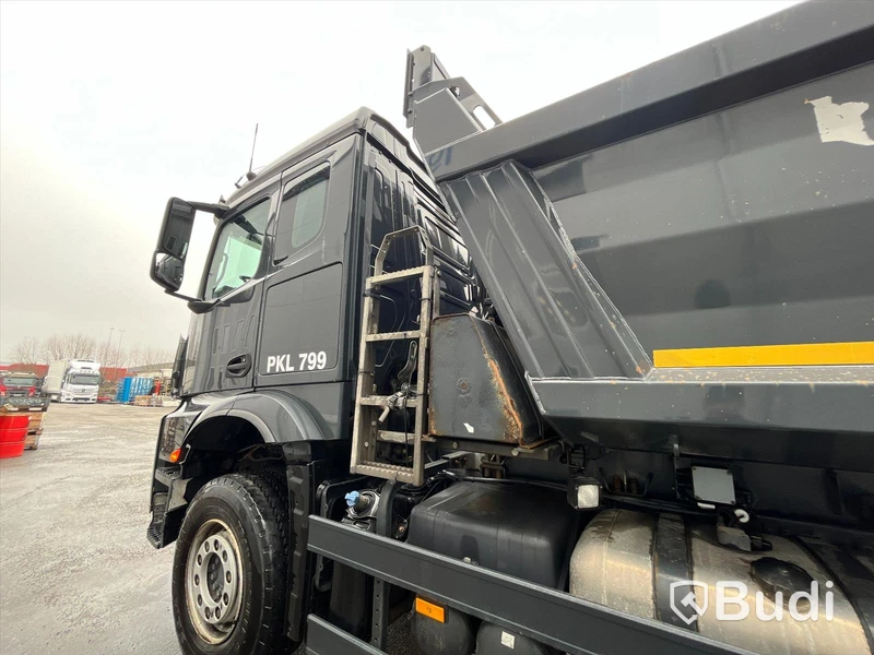 Lastbil Mercedes-Benz Arocs 963-8 | -2017