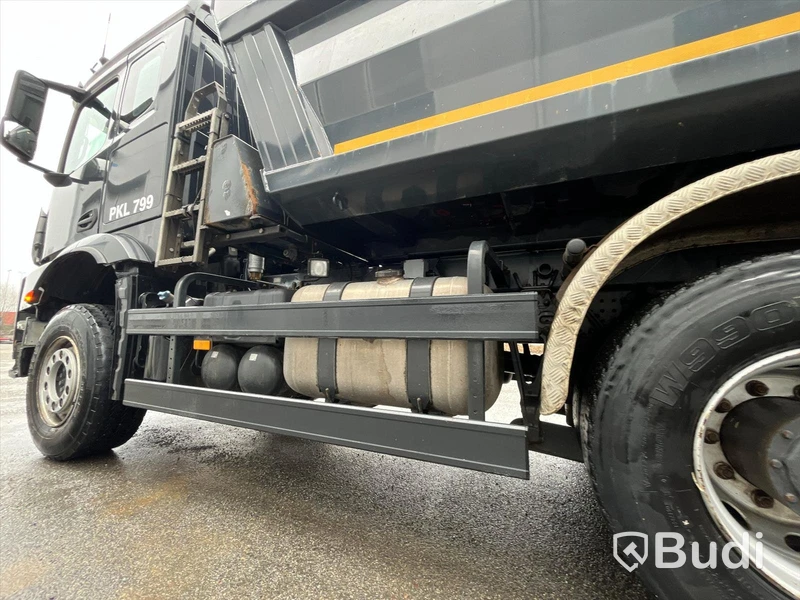 Lastbil Mercedes-Benz Arocs 963-8 | -2017