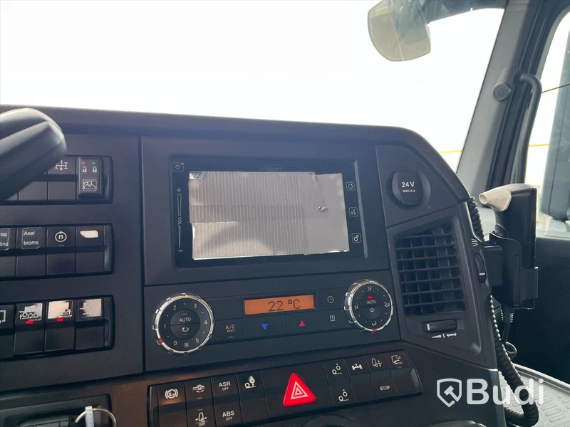 Lastbil Mercedes-Benz Arocs 963-8 | -2017
