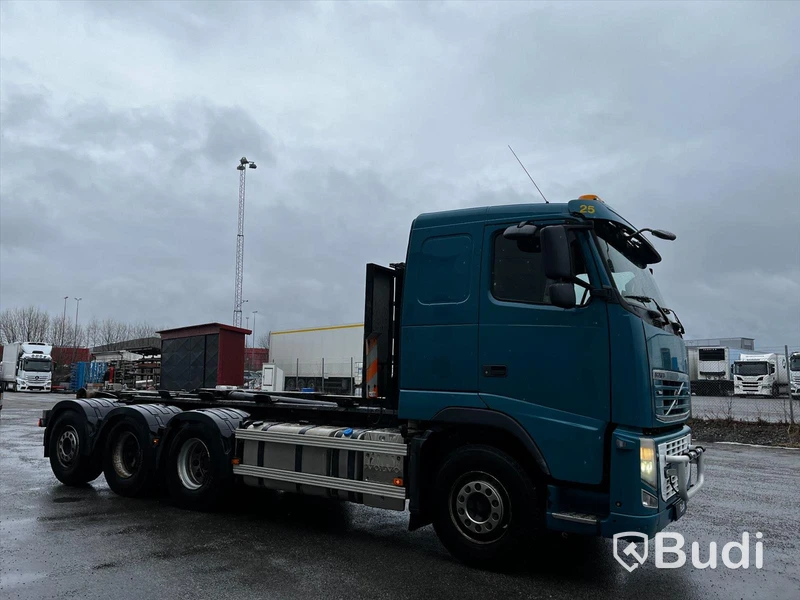 Lastväxlare Volvo FH 8x4 | 2011 | Hiab XR25SL58 24T
