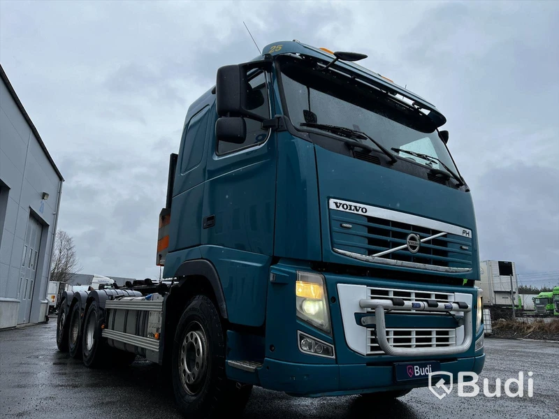Lastväxlare Volvo FH 8x4 | 2011 | Hiab XR25SL58 24T