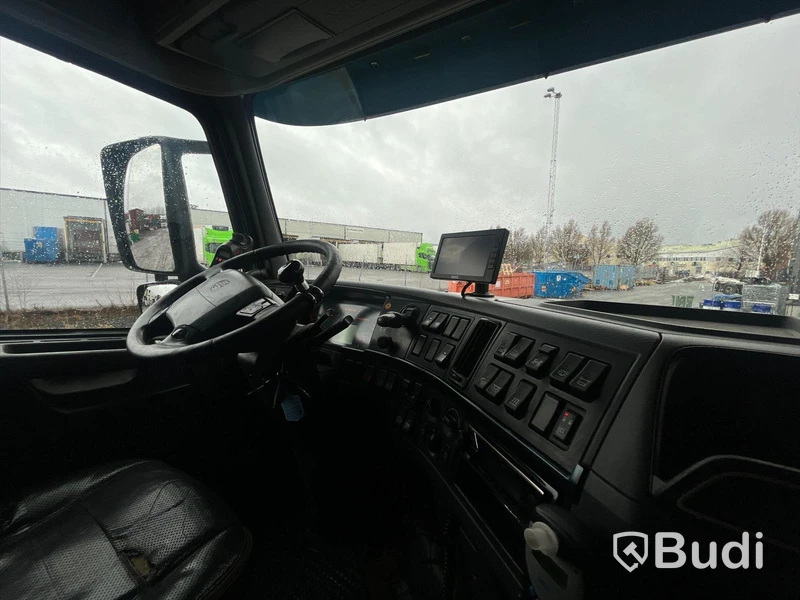 Lastväxlare Volvo FH 8x4 | 2011 | Hiab XR25SL58 24T