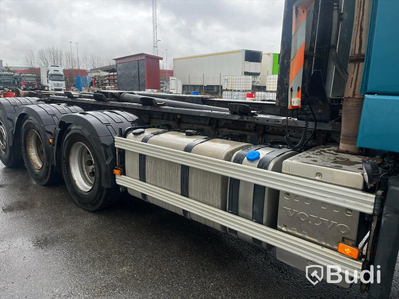 Lastväxlare Volvo FH 8x4 | 2011 | Hiab XR25SL58 24T