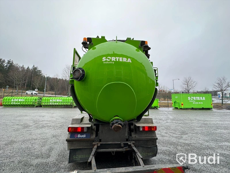 Torrsug Vakuumlastare SCANIA R114 8x4-2000 | Disab byggnation EXPORT ONLY