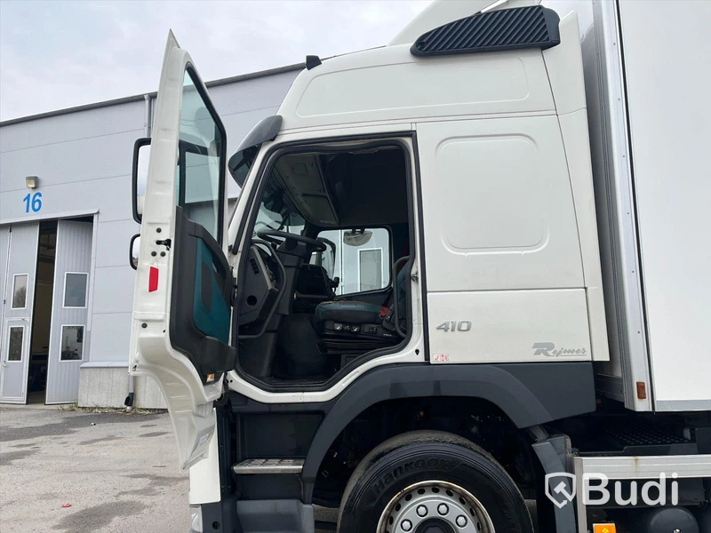 Lastbil Volvo FM 410 6x2 | PLS | Öppningsbar sida
