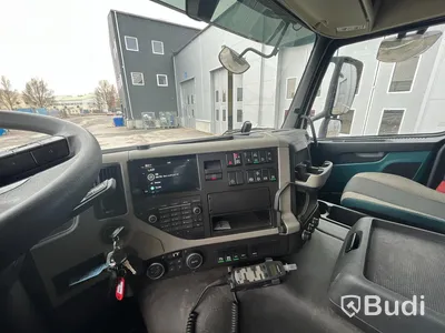 Lastbil Volvo FM 410 6x2 | PLS | Öppningsbar sida