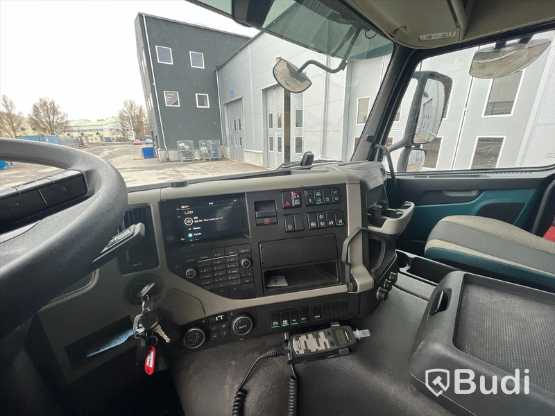 Lastbil Volvo FM 410 6x2 | PLS | Öppningsbar sida