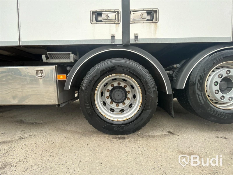 Lastbil Volvo FM 410 6x2 | PLS | Öppningsbar sida