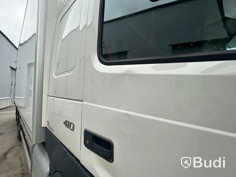 Lastbil Volvo FM 410 6x2 | PLS | Öppningsbar sida