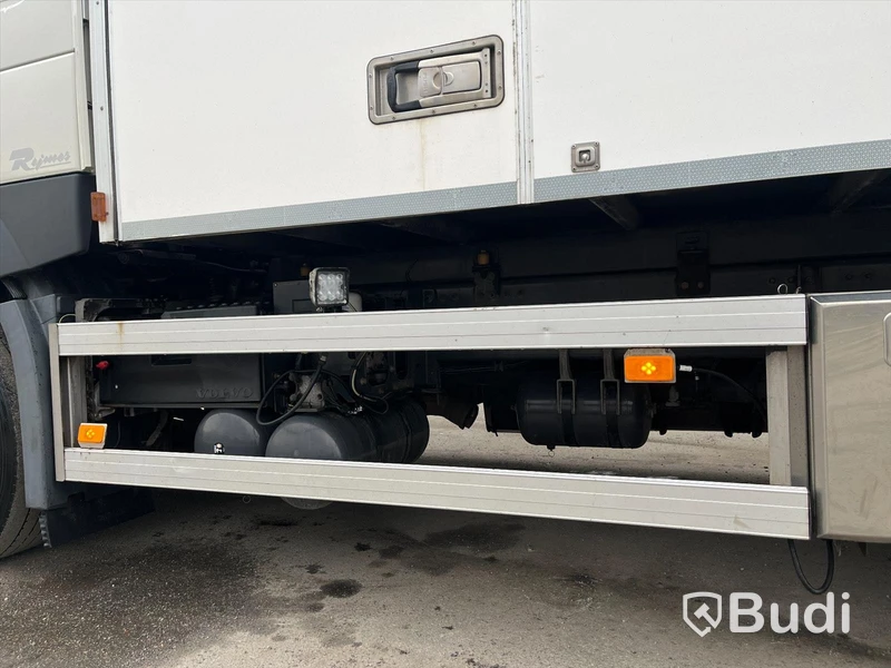 Lastbil Volvo FM 410 6x2 | PLS | Öppningsbar sida