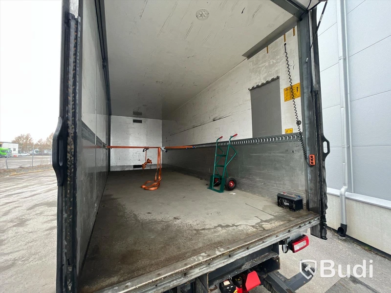 Lastbil Volvo FM 410 6x2 | PLS | Öppningsbar sida