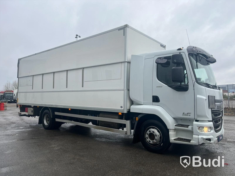 Lastbil DAF LF260I 4x2 | Salaskåp Höj & sänk |