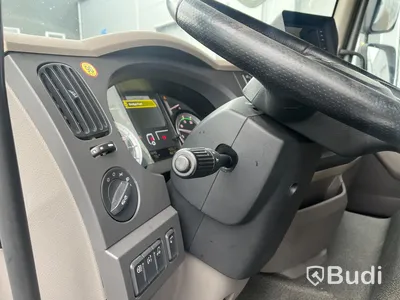 Lastbil DAF LF260I 4x2 | Salaskåp Höj & sänk |
