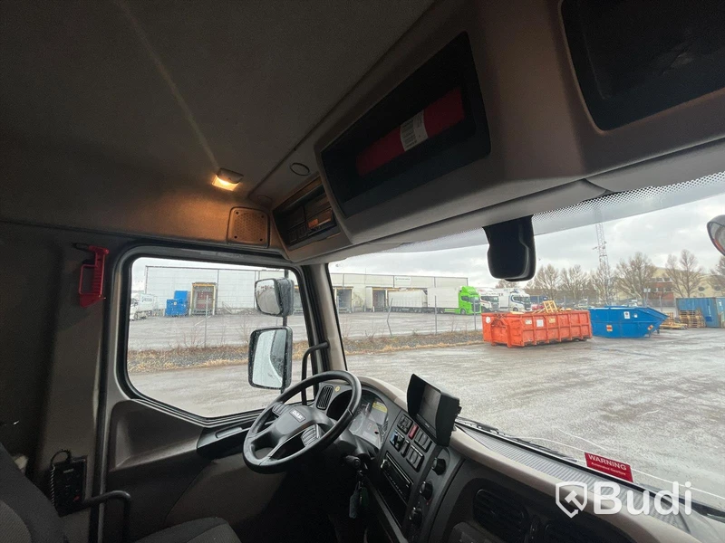 Lastbil DAF LF260I 4x2 | Salaskåp Höj & sänk |