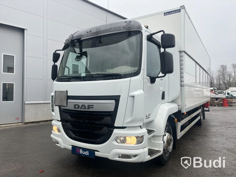 Lastbil DAF LF260I 4x2 | Salaskåp Höj & sänk |
