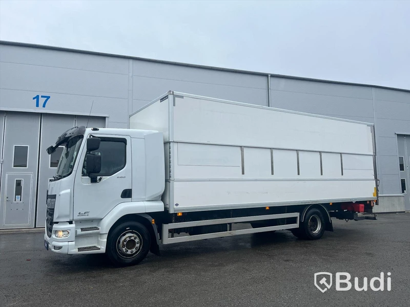 Lastbil DAF LF260I 4x2 | Salaskåp Höj & sänk |