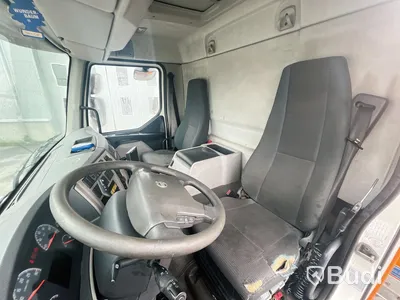Lastbil Volvo FL 4x2 Höj- & sänkskåp