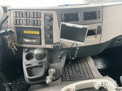 Lastbil Volvo FL 4x2 Höj- & sänkskåp