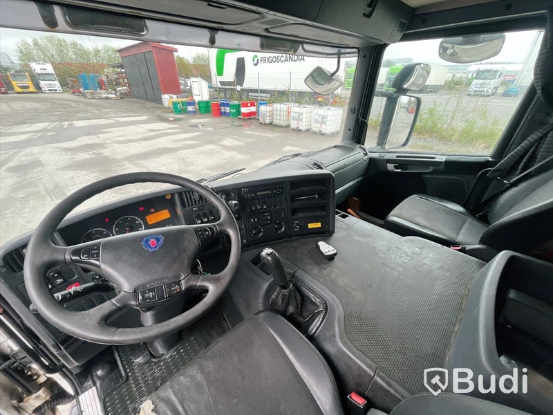 Lastbil Scania P270 4x2 -2009 | SKAB med öppningsbarsida | Nybesiktigad - EXPORT
