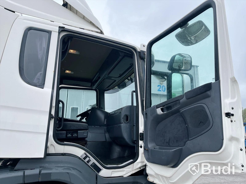 Lastbil Scania P270 4x2 -2009 | SKAB med öppningsbarsida | Nybesiktigad - EXPORT