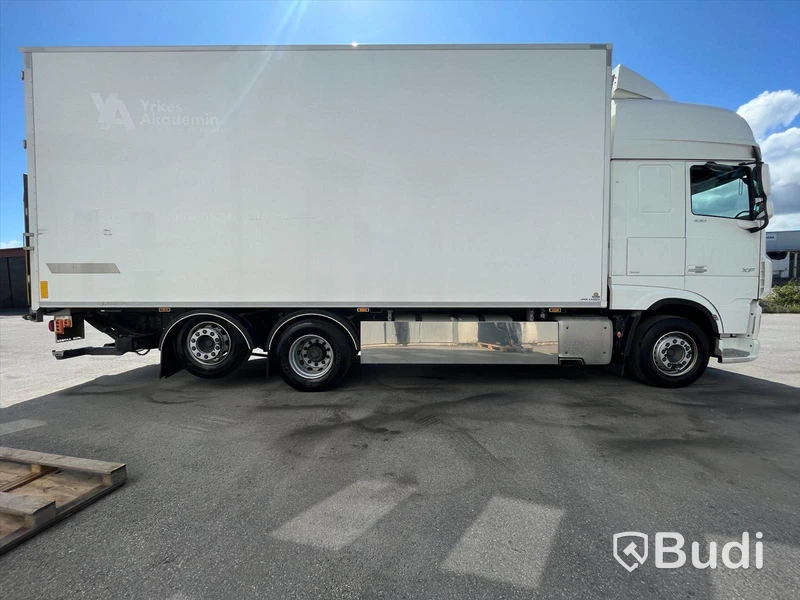 Lastbil Scania P270 4x2 -2009 | SKAB med öppningsbarsida | Nybesiktigad - EXPORT