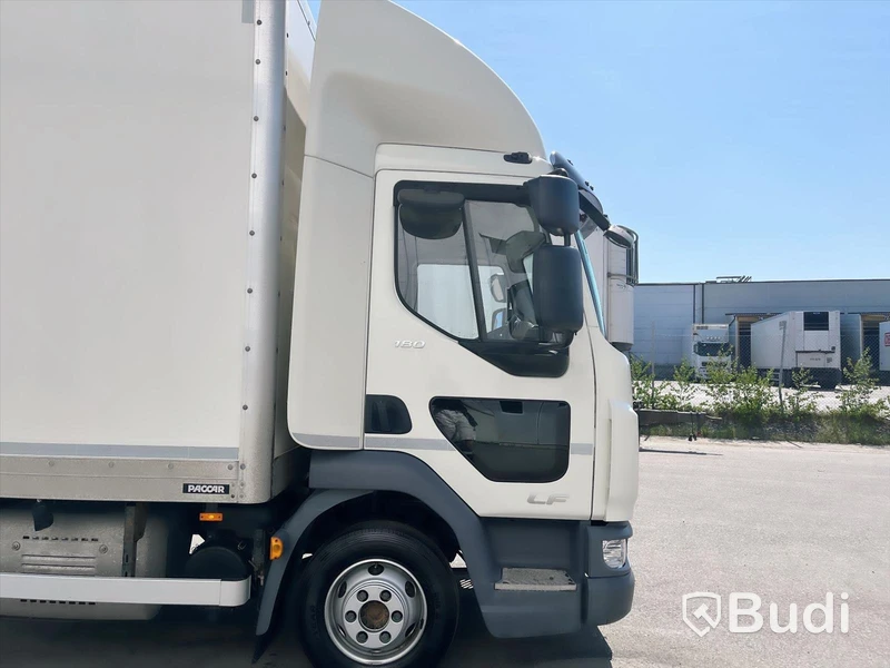 Lastbil Daf LF 180 FA - Endast 29524 km, 2018 | Manuell | 184 hk