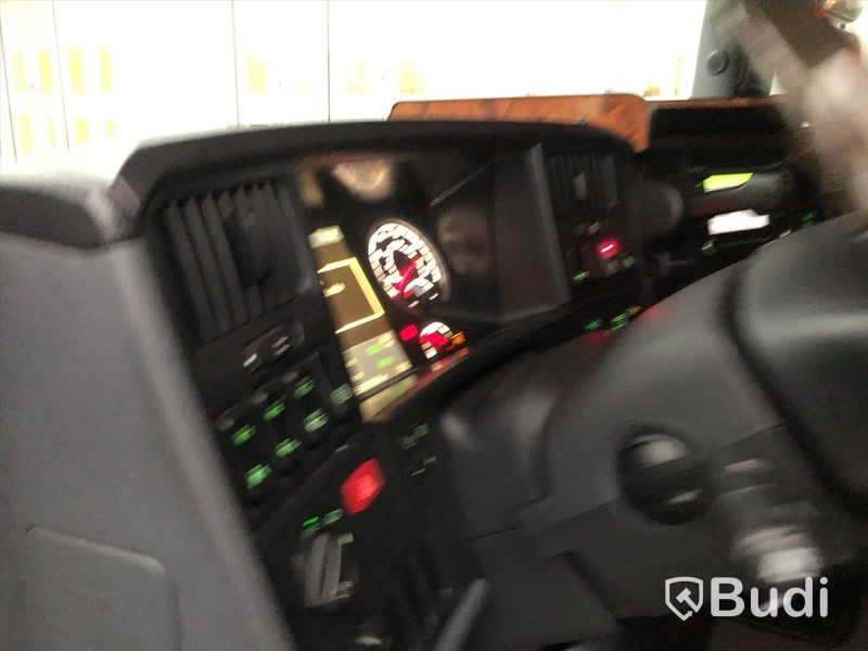 Lastbil Scania R730 V8 med VAK fjärrskåp  Svetsab