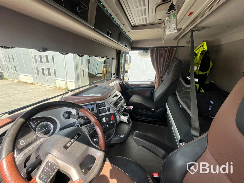 Lastväxlare DAF FAN XF530Z 2021 med garanti till 2024