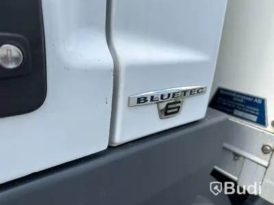 tertagen till MKR  Lastbil Mercedes-Benz 967PKX3 Atego | Höj & Sänk skåp | 2015