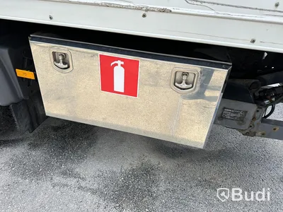 tertagen till MKR  Lastbil Mercedes-Benz 967PKX3 Atego | Höj & Sänk skåp | 2015