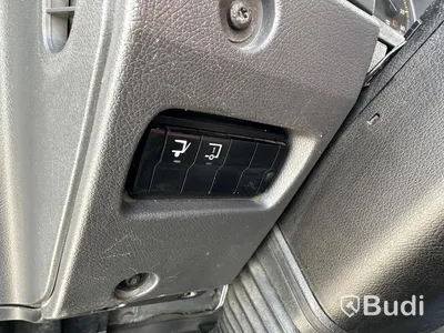 tertagen till MKR  Lastbil Mercedes-Benz 967PKX3 Atego | Höj & Sänk skåp | 2015
