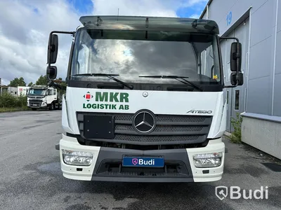 tertagen till MKR  Lastbil Mercedes-Benz 967PKX3 Atego | Höj & Sänk skåp | 2015