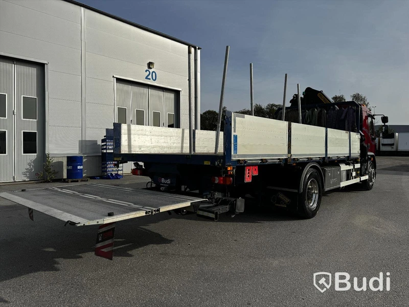 Kranbil DAF LF 290 FA | 2017 | Brädgårdsbil | Kranflak med vikbar baklyft | PK19.001 - EXPORT