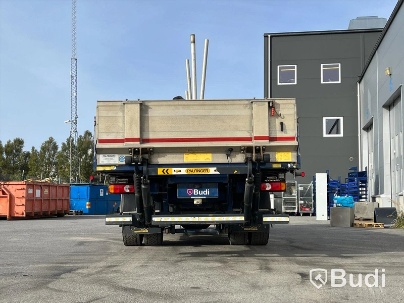 Kranbil DAF LF 290 FA | 2017 | Brädgårdsbil | Kranflak med vikbar baklyft | PK19.001 - EXPORT