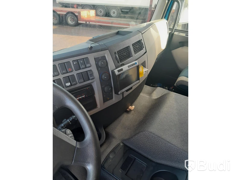 Lastbil Volvo FE 280 4x2 -2015 |  Euro6 | 10 000mil |  Kranbilsprojekt, reparationsobjekt - EXPORT