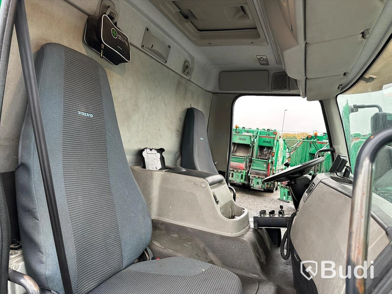 Baklastare Volvo FE 6X2 300 EEV - 2012 | NTM - EXPORT
