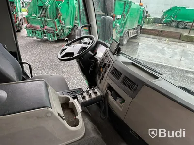 Baklastare Volvo FE 6X2 300 EEV - 2012 | NTM - EXPORT