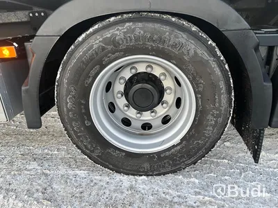 Lastbil Volvo FH 500 Yrkesutbildnings Fjärrbil | 2022 | Automat | Öppningsbar sida | Nypris ca 2 800 000