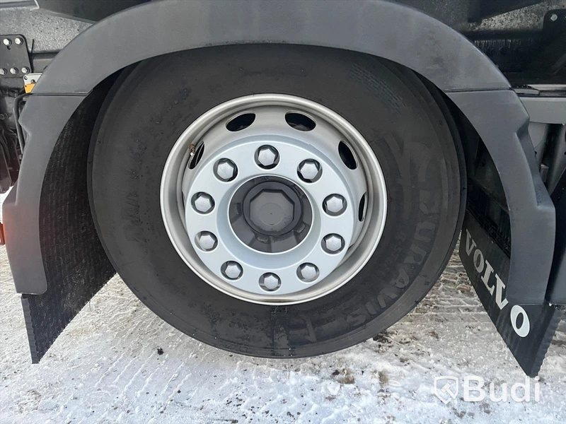 Lastbil Volvo FH 500 Yrkesutbildnings Fjärrbil | 2022 | Automat | Öppningsbar sida | Nypris ca 2 800 000