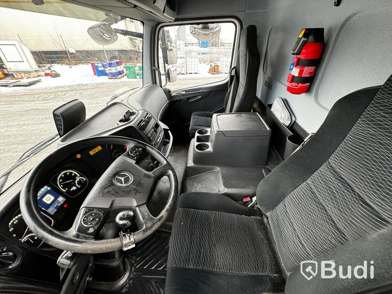 Lastbil Mercedes-Benz Atego 916 | Euro6 | 2017 | 14300mil | SKAB-skåp